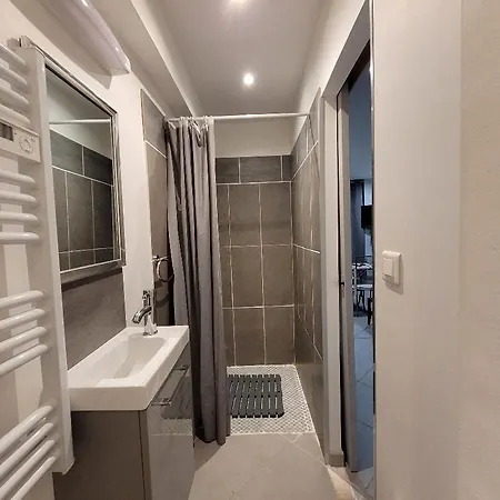 De En Rez-de-chaussee Appartement Saint-Cyprien (Pyrenees-Orientales)