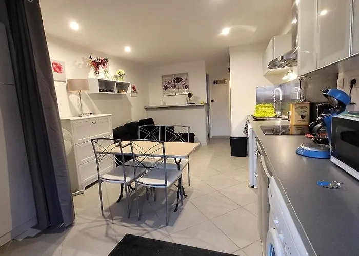 De En Rez-de-chaussee *